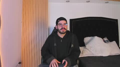 domboy  online show from 07-11-26, 08:11