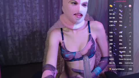 Snapshot of domiiniicana chatting on 12-07-24, 10:17 domiiniicana online show from 12-07-24, 10:17