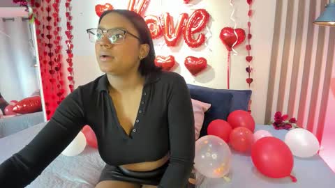 Snapshot of domiiniquex chatting on 02-11-26, 12:10 domiiniquex online show from 02-11-26, 12:10