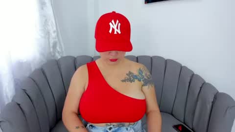 domi  online show from 06-27-26, 12:10
