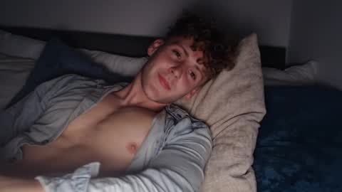 Snapshot of dominantalex182 chatting on 05-18-26, 06:25 Alex... online show from 05-18-26, 06:25