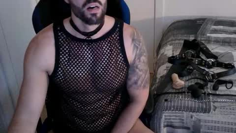 Snapshot of dominatedtitan chatting on 10-05-25, 05:44 DominatedTitan online show from 10-05-25, 05:44