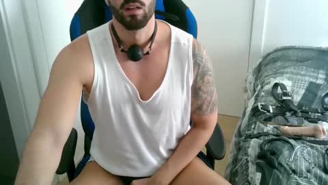 Snapshot of dominatedtitan chatting on 10-24-25, 09:17 DominatedTitan online show from 10-24-25, 09:17