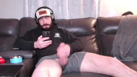 Snapshot of dominatingher69 chatting on 01-31-25, 04:27 dominatingher69 online show from 01-31-25, 04:27