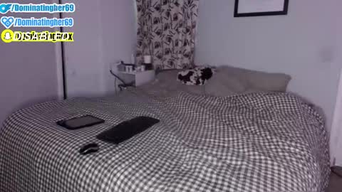 Snapshot of dominatingher69 chatting on 03-10-26, 10:48 dominatingher69 online show from 03-10-26, 10:48