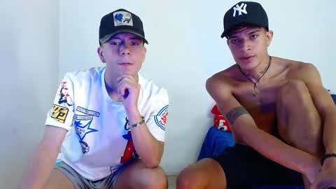 Snapshot of dominic_hanks chatting on 12-17-25, 10:10 DOMINIC AND ANDREW online show from 12-17-25, 10:10