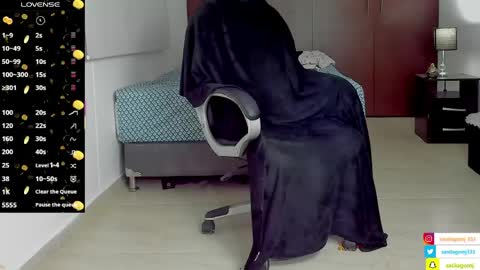 SANTI  independent model online show from 04-25-26, 06:16