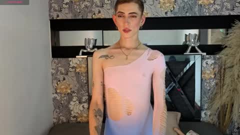 Dominic online show from 04-10-26, 05:50