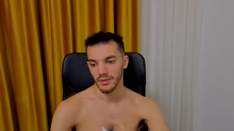 Snapshot of dominicvalente chatting on 02-12-26, 01:11 dominicvalente online show from 02-12-26, 01:11