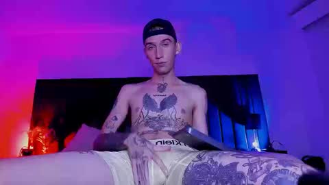 dominik_thompson777 online show from 09-23-25, 04:26