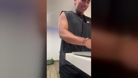 Only fans Ronnie col---InstaRonniecolleman  online show from 03-12-26, 02:50