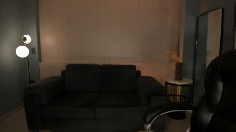 Dominique online show from 07-05-26, 10:17
