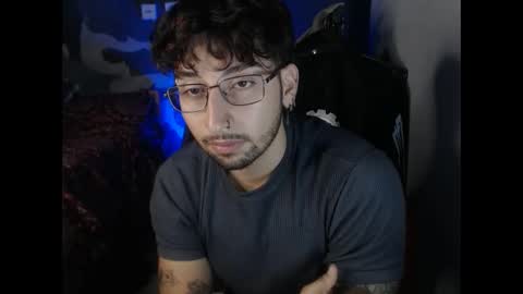 Snapshot of dominus_kane chatting on 10-30-25, 05:09 dominus_kane online show from 10-30-25, 05:09