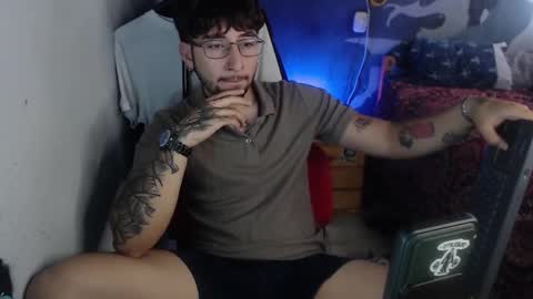 Snapshot of dominus_kane chatting on 11-06-25, 04:52 dominus_kane online show from 11-06-25, 04:52