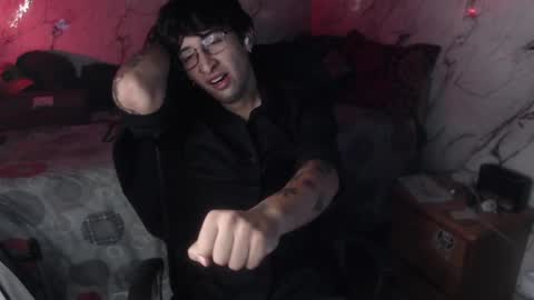 dominus_kane online show from 04-19-26, 04:34