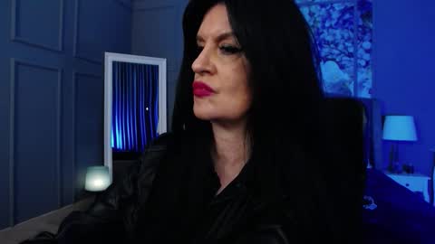 Dom Melisa online show from 01-18-26, 10:57