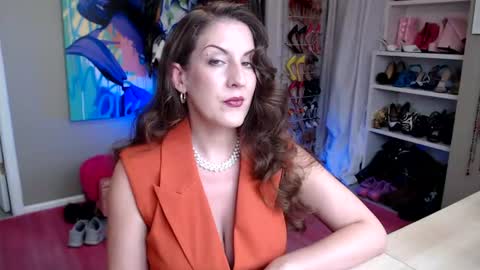 Snapshot of dommetomorrow chatting on 06-26-26, 04:44 DommeTomorrow online show from 06-26-26, 04:44