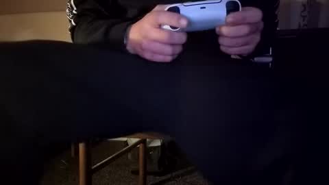 domse999 online show from 11-19-25, 01:27