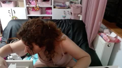 Snapshot of domsublady chatting on 09-26-25, 12:03 Mistress online show from 09-26-25, 12:03