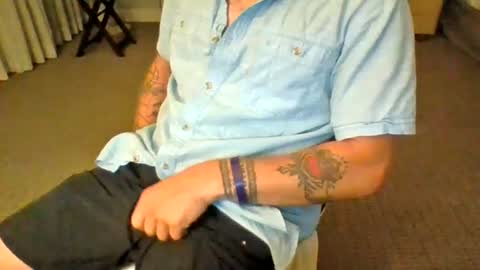 dongbags1818 online show from 07-21-26, 07:11