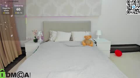 Snapshot of donnaaa_evans chatting on 02-18-26, 12:17 Donna On GMT2 Mon-Fri 3-9 AM online show from 02-18-26, 12:17