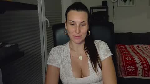 DonnaLive online show from 11-12-25, 04:18