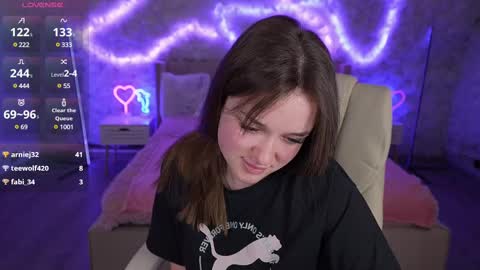 DONNA online show from 03-10-25, 03:12