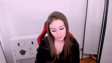 Snapshot of donnasensual chatting on 02-21-25, 09:34 DonnaSensual online show from 02-21-25, 09:34