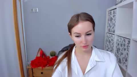 Snapshot of donnasensual chatting on 11-02-25, 06:54 DonnaSensual online show from 11-02-25, 06:54