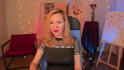 Snapshot of donnasmitth chatting on 02-17-26, 06:58 Donna online show from 02-17-26, 06:58