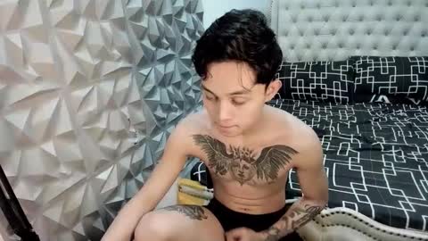 Snapshot of donromano_ chatting on 05-08-26, 02:22 Don Romano online show from 05-08-26, 02:22