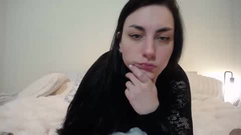 Snapshot of dontcallmeangel_ chatting on 02-03-26, 09:53 Iara online show from 02-03-26, 09:53