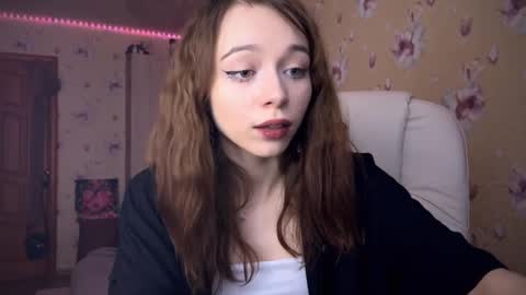 Snapshot of dontoke_ chatting on 02-20-25, 03:41 Nicole online show from 02-20-25, 03:41