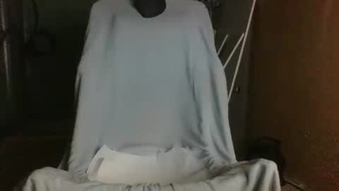 Snapshot of dontwalkonthegrass2 chatting on 02-18-26, 01:07 frenchfirefighter online show from 02-18-26, 01:07