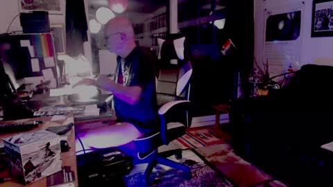 Snapshot of dopeleaf2 chatting on 12-29-24, 10:25 dopeleaf2 online show from 12-29-24, 10:25