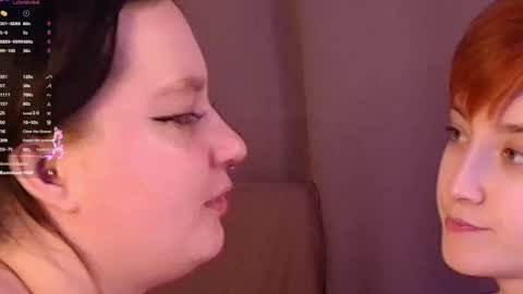 Snapshot of dora_lee chatting on 03-11-25, 04:51 Couple Firi and Agata We pair in a real life we love each other but can play with you online show from 03-11-25, 04:51