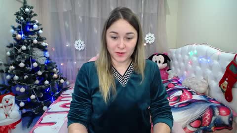 Snapshot of dorasuun chatting on 12-27-24, 02:22 dorasuun online show from 12-27-24, 02:22