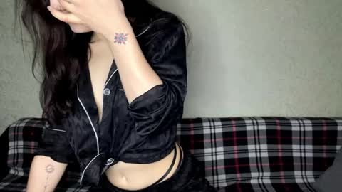 Snapshot of dorathysantiago chatting on 05-18-26, 01:28 Madisom online show from 05-18-26, 01:28