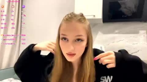 Anika online show from 06-18-26, 07:07