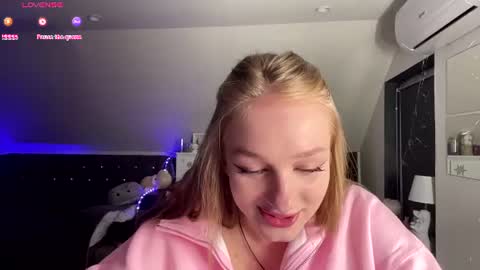 Anika online show from 07-29-26, 09:24