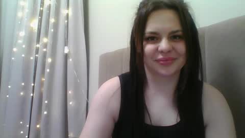 Snapshot of dori_cutie chatting on 03-20-26, 05:51 dori_cutie online show from 03-20-26, 05:51