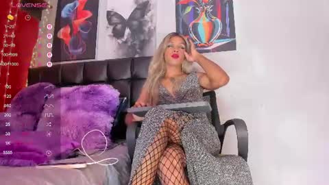 Nicolle online show from 07-28-26, 06:42