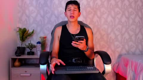 Snapshot of dorian_mystery chatting on 01-16-25, 03:02 dorian_mystery online show from 01-16-25, 03:02