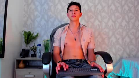 Snapshot of dorian_mystery chatting on 01-18-25, 05:20 dorian_mystery online show from 01-18-25, 05:20
