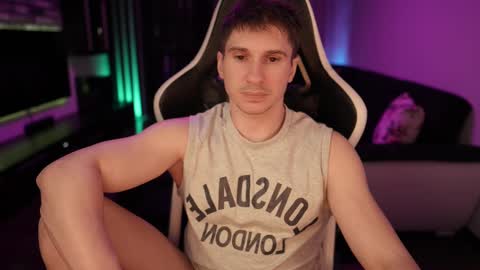 Dorian Reyes online show from 03-01-25, 01:11