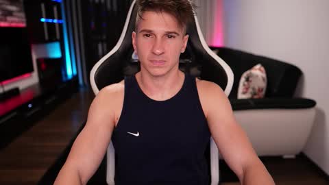 Dorian Reyes online show from 10-04-25, 10:30