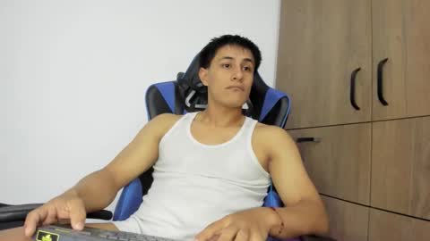 dorman_boy online show from 12-05-25, 02:20