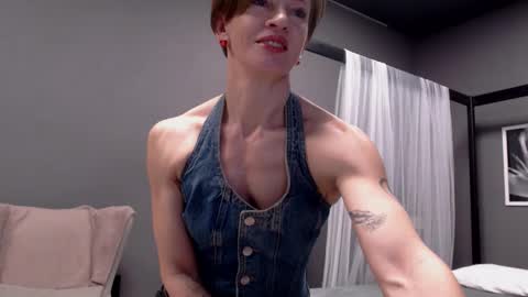 Snapshot of dorothy_meyer chatting on 03-12-26, 08:59 Dorothy Next stream on Monday at 3am-9am online show from 03-12-26, 08:59