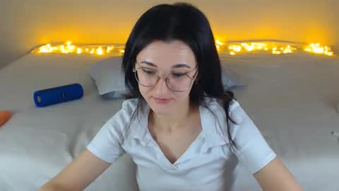 Snapshot of dorotty_ chatting on 12-03-24, 11:46 Your Dorotty online show from 12-03-24, 11:46