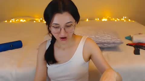 Snapshot of dorotty_ chatting on 02-07-25, 01:15 Your Dorotty online show from 02-07-25, 01:15